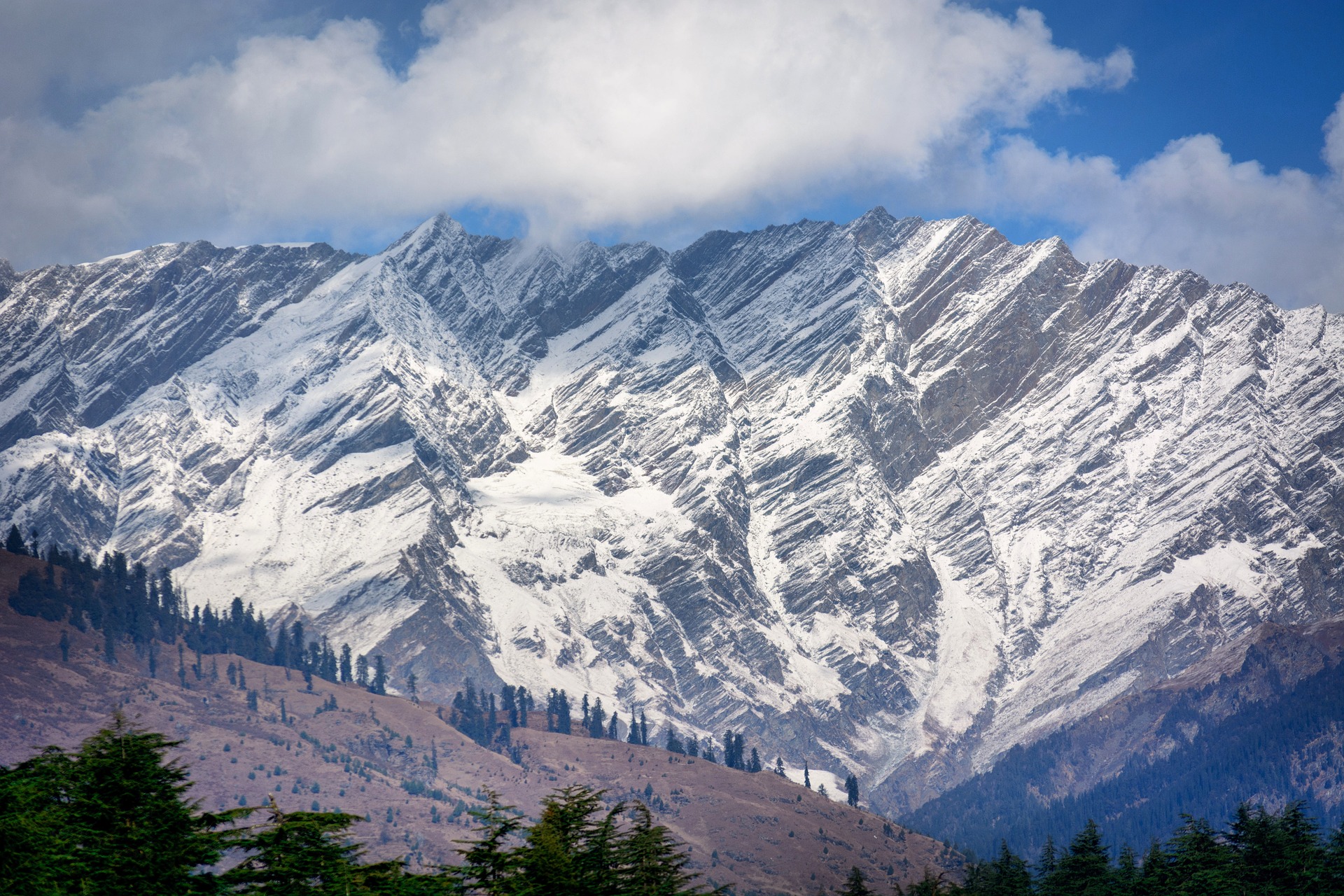 Image of snowy mountains